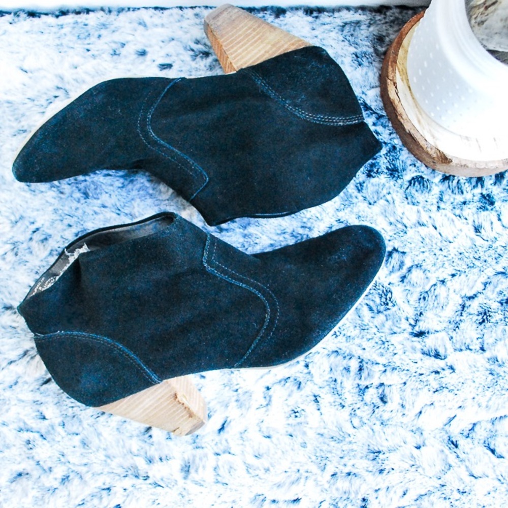 P-Philip Steve Madden Faux Suede Boots Size 8 (K8)